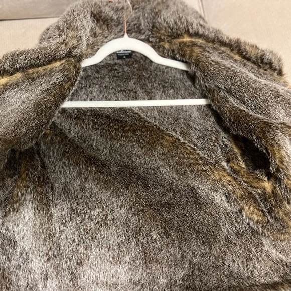 Cejon women’s faux fur and suede crop jacket size medium excellent condition - Picture 13 of 14